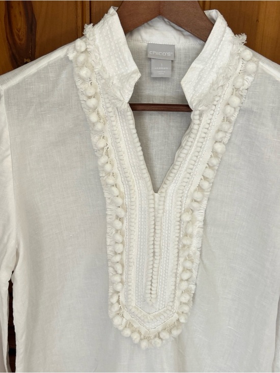 Chico’s White Linen Blend Embellished Kurta Tunic Top Pom Pom Trim Size 1 (M) - Picture 3 of 11